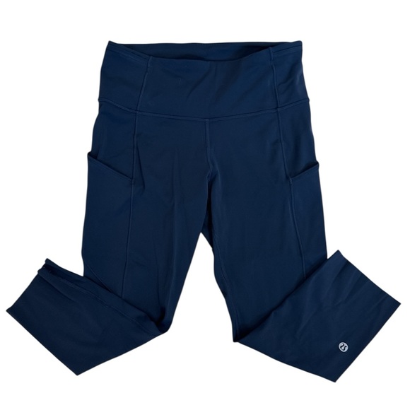 Lululemon fast and free, navy crop Leggings - Picture 3 of 5